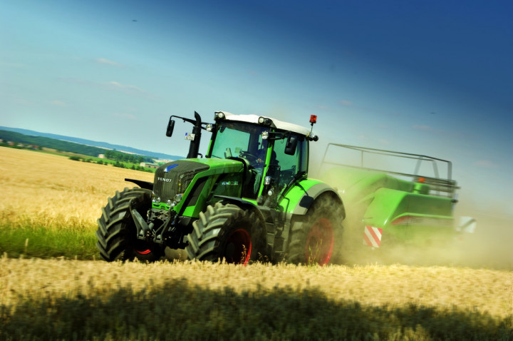 828+Presse fahrt 44981